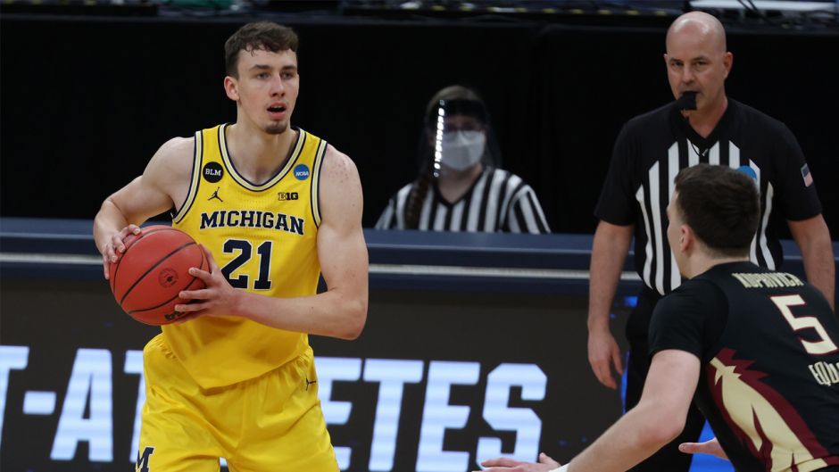 季32队巡 季32队巡