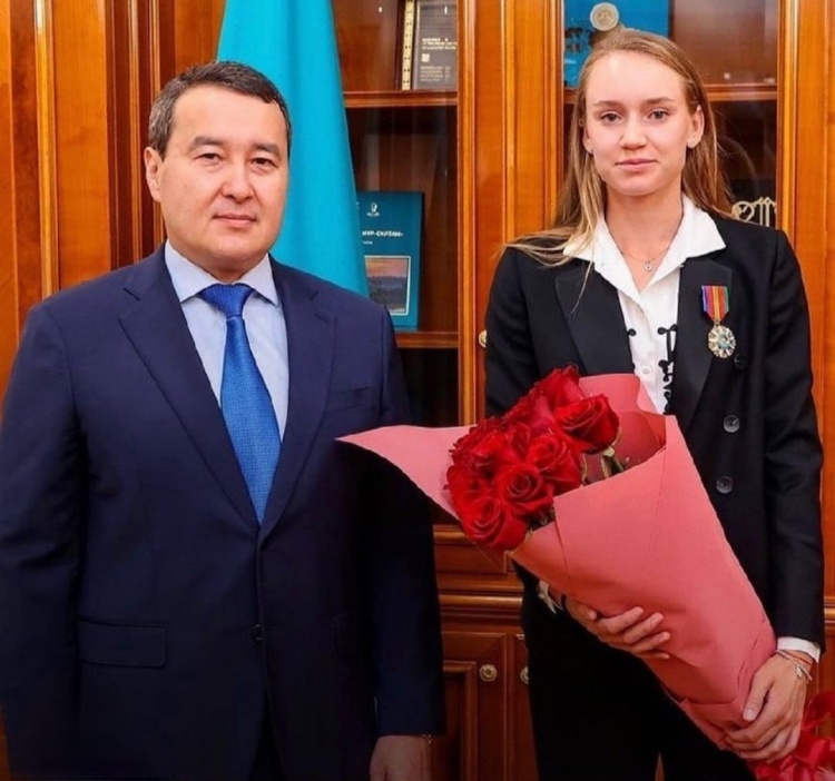 短期看似 短期看似